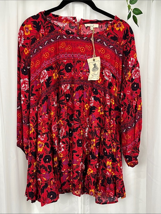 Easel Tops - Easel The Perfect Escape Womens Tunic L Red White Floral Babydoll 1/2 Sleeve NWT
